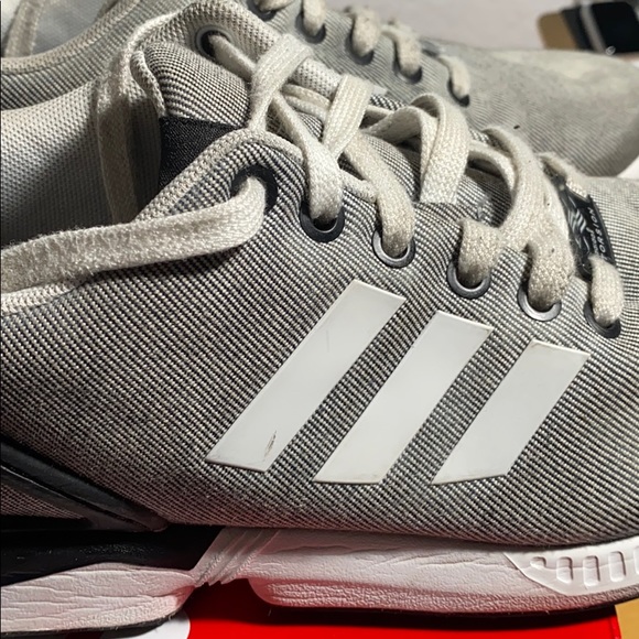 Adidas Grey Shoes - Picture 2 of 5